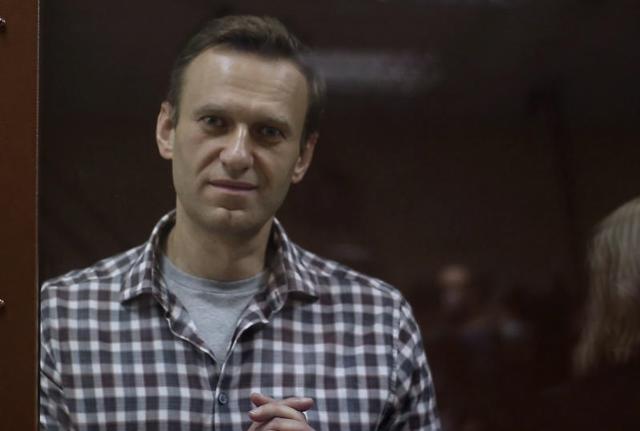 Alexey Navalny, il più noto oppositore di Vladimir Putin, morto improvvisamente a 47 anni il 16 febbraio in una colonia penale russa. Per il presidente Joe Biden, il responsabile è lo stesso Putin. Alexey Navalny, il più noto oppositore di Vladimir Putin, morto improvvisamente a 47 anni il 16 febbraio in una colonia penale russa. Per il presidente Joe Biden, il responsabile è lo stesso Putin.