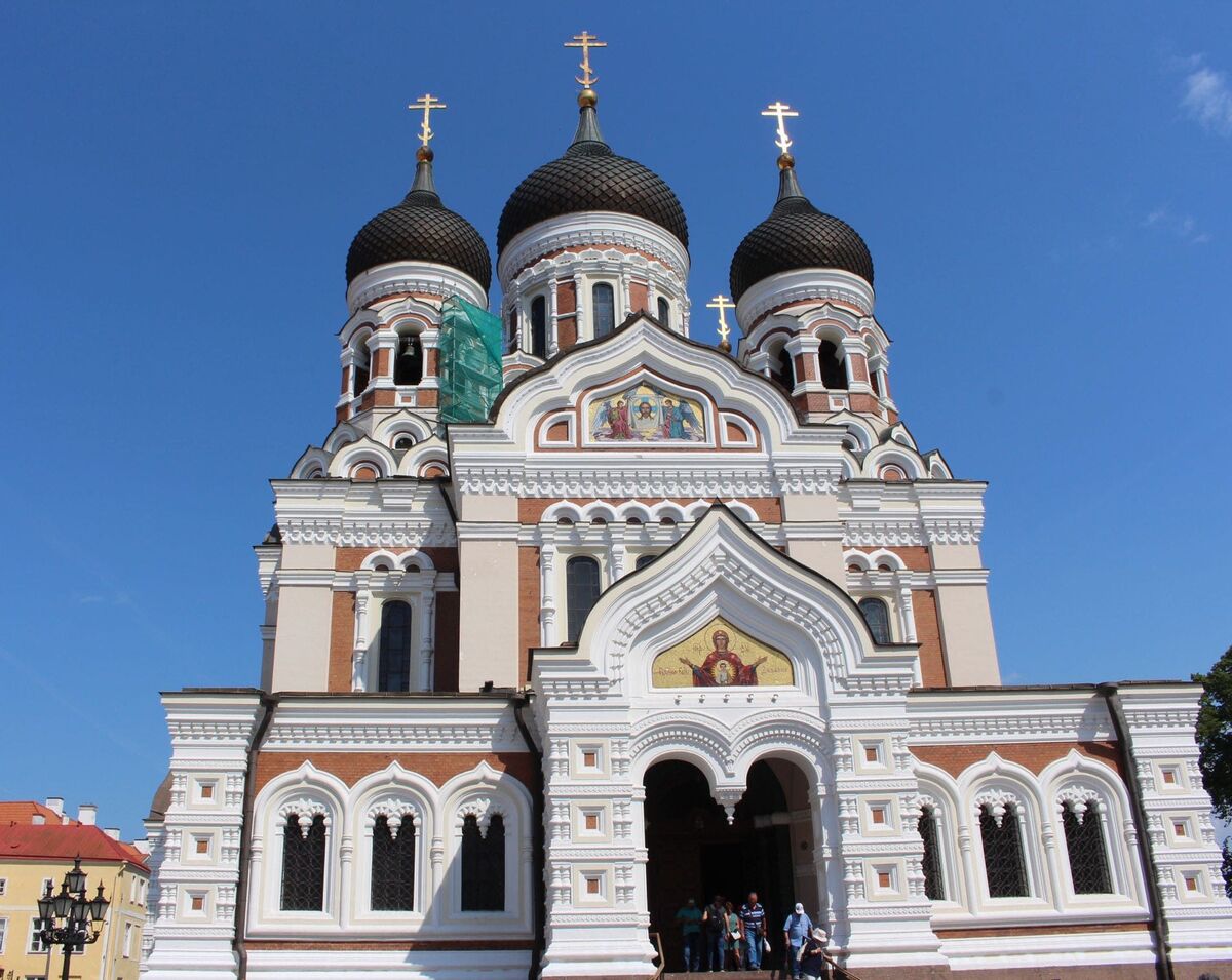 La cattedrale Alexander Nevsky a Tallinn che oggi rappresenta la Chiesa ortodossa del patriarcato di Mosca La cattedrale Alexander Nevsky a Tallinn che oggi rappresenta la Chiesa ortodossa del patriarcato di Mosca