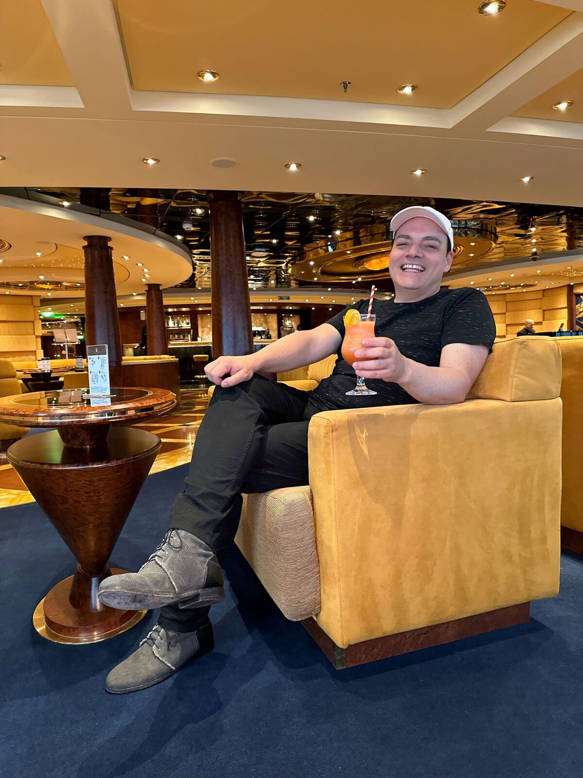 La top sail lounge di Msc Yacht Club della nave Fantasia La top sail lounge di Msc Yacht Club della nave Fantasia