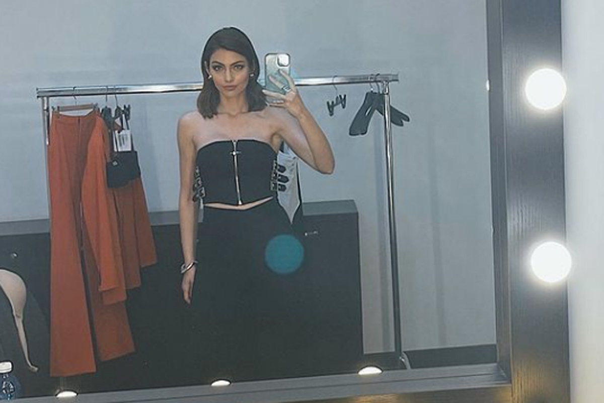 Laura Barth protagonista a GialappaShow (Instagram laurabarthofficial) Laura Barth protagonista a GialappaShow (Instagram laurabarthofficial)