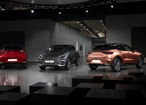 LBX, il Suv compatto Lexus che punta sul lusso