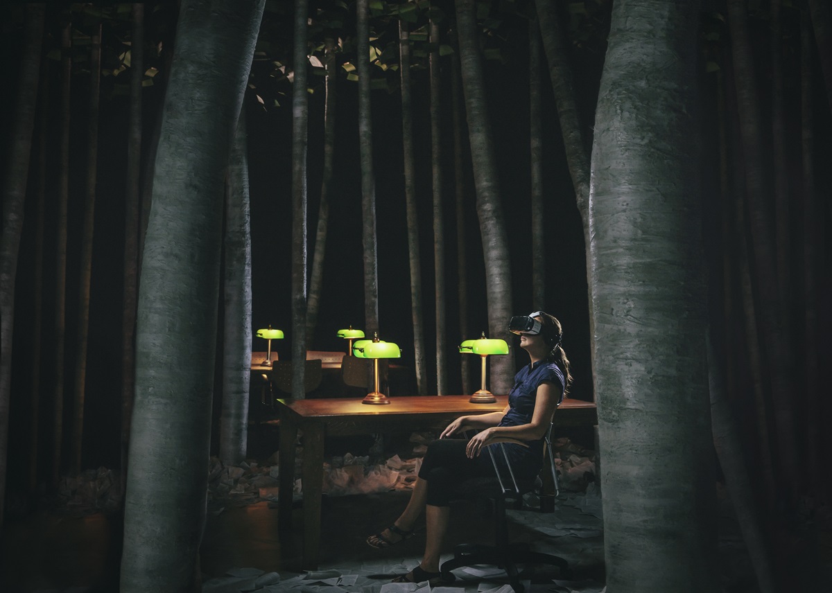 Mostra "The library at night": i visori per la realtà virtuale Mostra "The library at night": i visori per la realtà virtuale