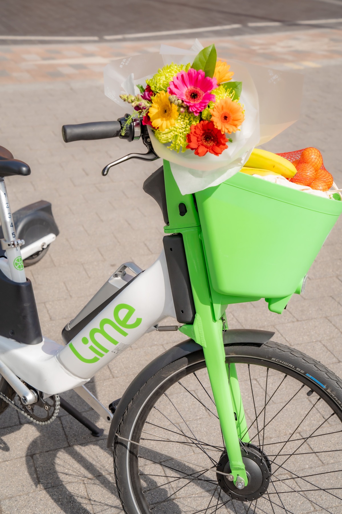 Lime, presentata la bicicletta elettrica Gen4 a Milano