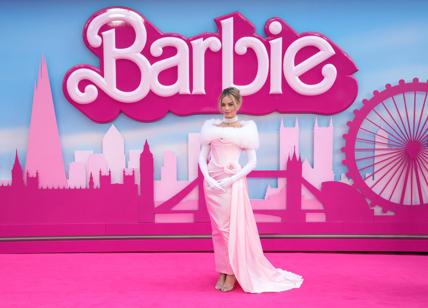 Usa, l’economia americana in perfetto stile Barbie: tutta in rosa