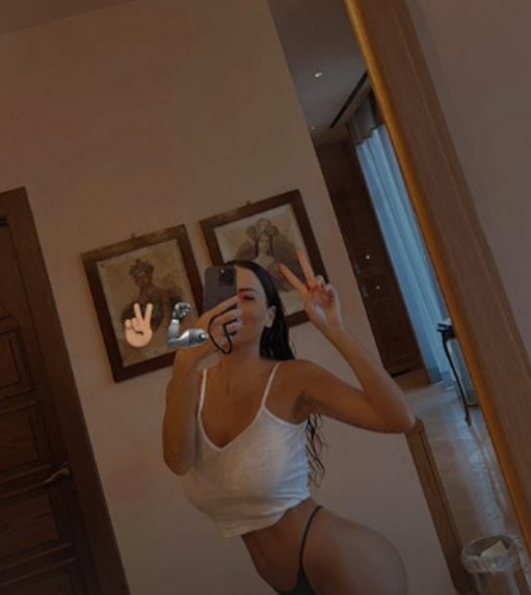 Il selfie di Maria Luisa Jacobelli (Instagram marialuisajacobelli_) Il selfie di Maria Luisa Jacobelli (Instagram marialuisajacobelli_)
