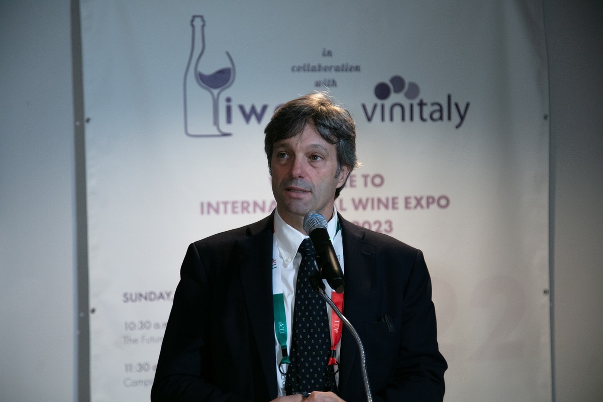 Vinitaly USA 2024: al via al nuovo progetto in collaborazione con IWE Vinitaly USA 2024: al via al nuovo progetto in collaborazione con IWE