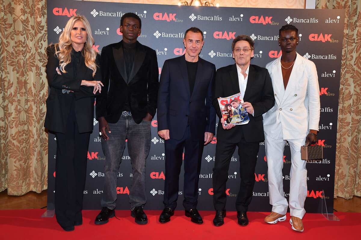 Tiziana Rocca, Matteo Garrone e il cast di "Io Capitano" Tiziana Rocca, Matteo Garrone e il cast di "Io Capitano"