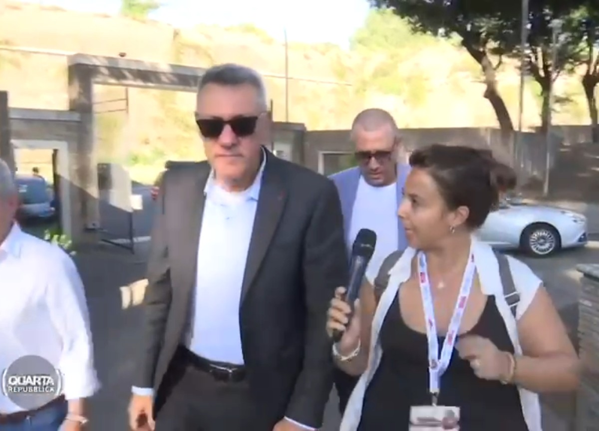Cgil, Landini fa scena muta sul portavoce licenziato col Jobs Act Cgil, Landini fa scena muta sul portavoce licenziato col Jobs Act