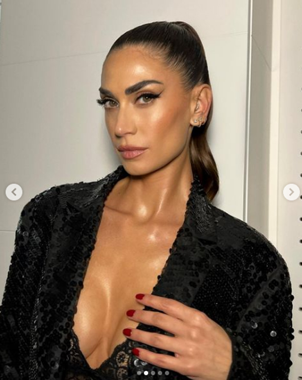 Melissa Satta (Instagram stories melissasatta) Melissa Satta (Instagram stories melissasatta)