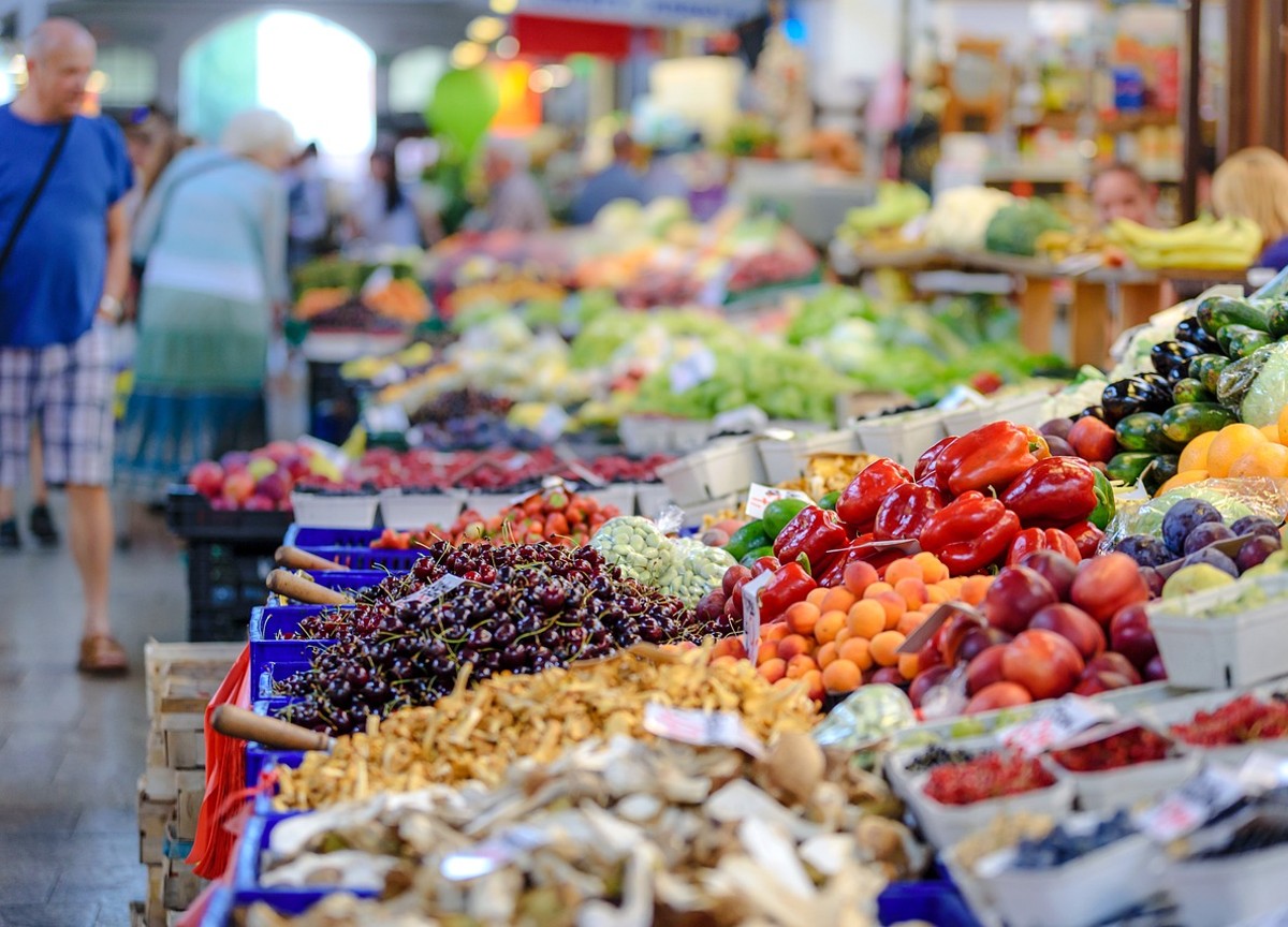 Mercato di frutta e verdura
