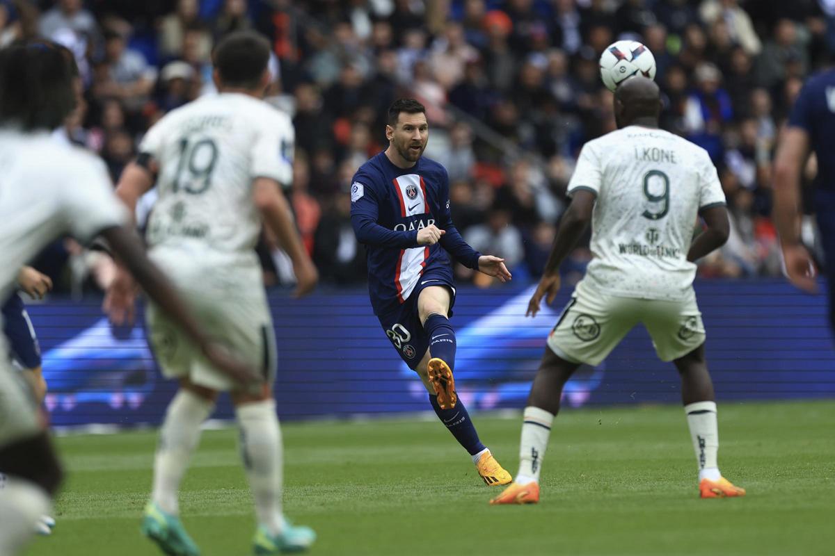 Lionel Messi (foto Lapresse) Lionel Messi (foto Lapresse)