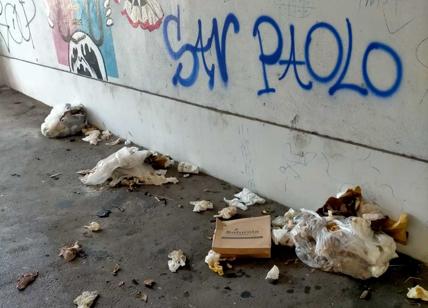 Roma, Metro B da incubo: a San Paolo passeggeri tra rifiuti e topi