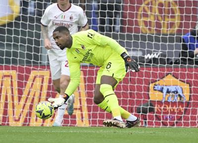 Mike Maignan infortunio portiere Milan