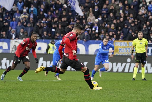 Olivier Giroud (foto Lapresse) Olivier Giroud (foto Lapresse)