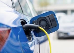 MobilitÃ  elettrica, nuovi bonus per famiglie e microimprese urbane
