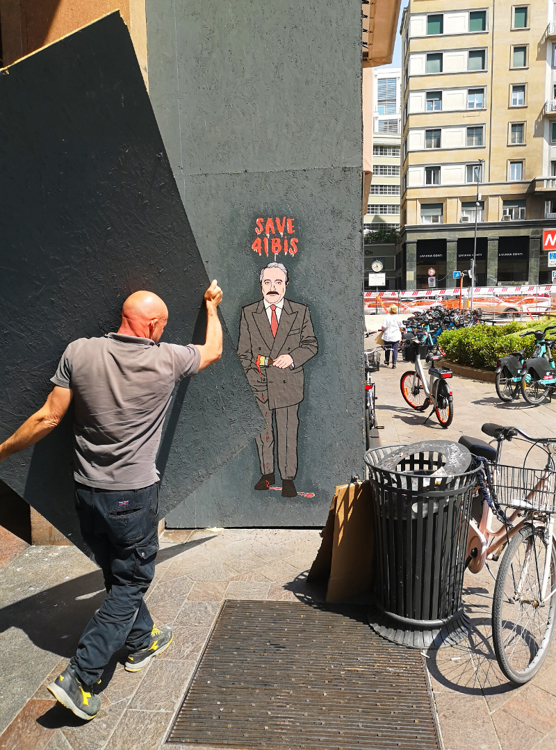 Murals Giovanni Falcone Censored Milan aleXsandro Palombo Municipality