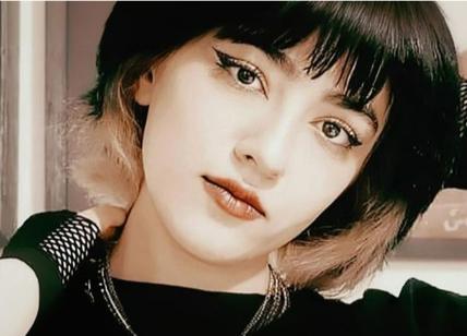 Iran, verità sulla 16enne Nika Shakarami: "Fu molestata e uccisa dagli agenti"