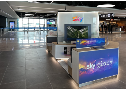 SKY, inaugurato negozio nel Molo B dell’Aeroporto di Roma-Fiumincino