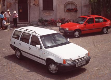 Opel Kadett-E: 40 anni di innovazioni e successi