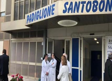 Napoli, alimenta le fiamme del camino con l'alcool: 12enne muore in ospedale