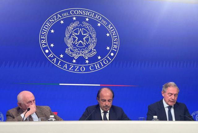 Da sinistra a destra: Carlo Nordio, Alessio Butti, Adolfo Urso Da sinistra a destra: Carlo Nordio, Alessio Butti, Adolfo Urso