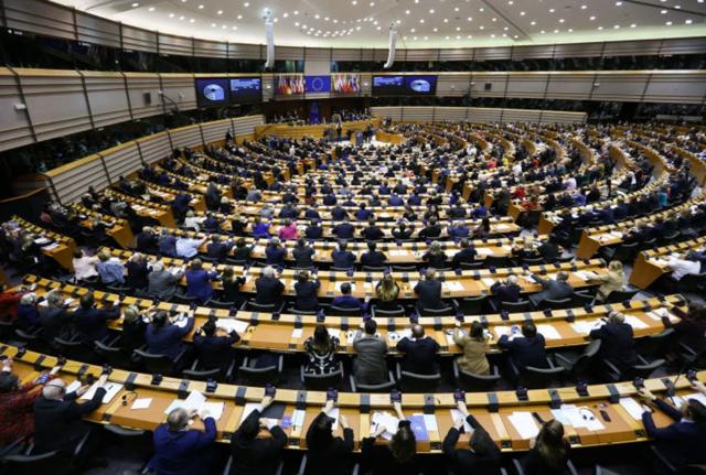Nella finestra dal 6 al 9 giugno prossimi, i cittadini dei 27 Stati membri voteranno per il rinnovo del Parlamento europeo Nella finestra dal 6 al 9 giugno prossimi, i cittadini dei 27 Stati membri voteranno per il rinnovo del Parlamento europeo