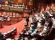 Premierato, bagarre al Senato: l'opposizione sventola la Costituzione