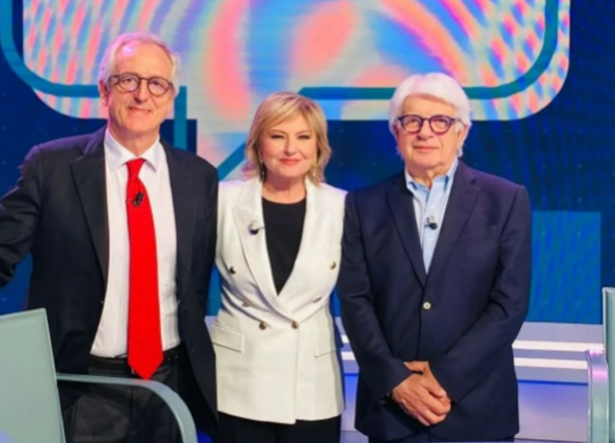 Da Sinistra: Fabrizio Ferragni (Direttore di Rai Italia), Monica Setta (Giornalista e conduttrice Rai) e Angelo Maria Perrino (Direttore del quotidiano online Affaritaliani.it) Da Sinistra: Fabrizio Ferragni (Direttore di Rai Italia), Monica Setta (Giornalista e conduttrice Rai) e Angelo Maria Perrino (Direttore del quotidiano online Affaritaliani.it)