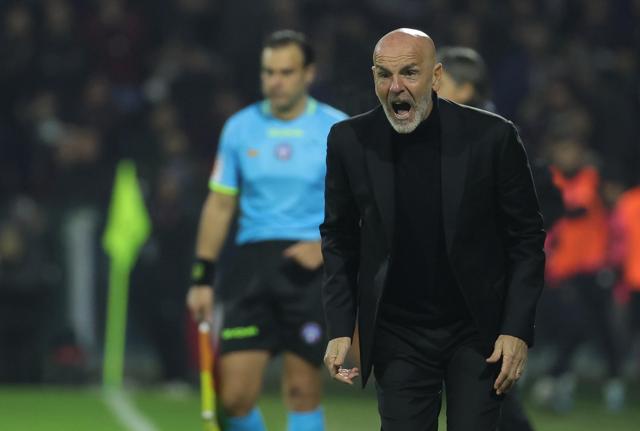 Stefano Pioli (foto Lapresse) Stefano Pioli (foto Lapresse)