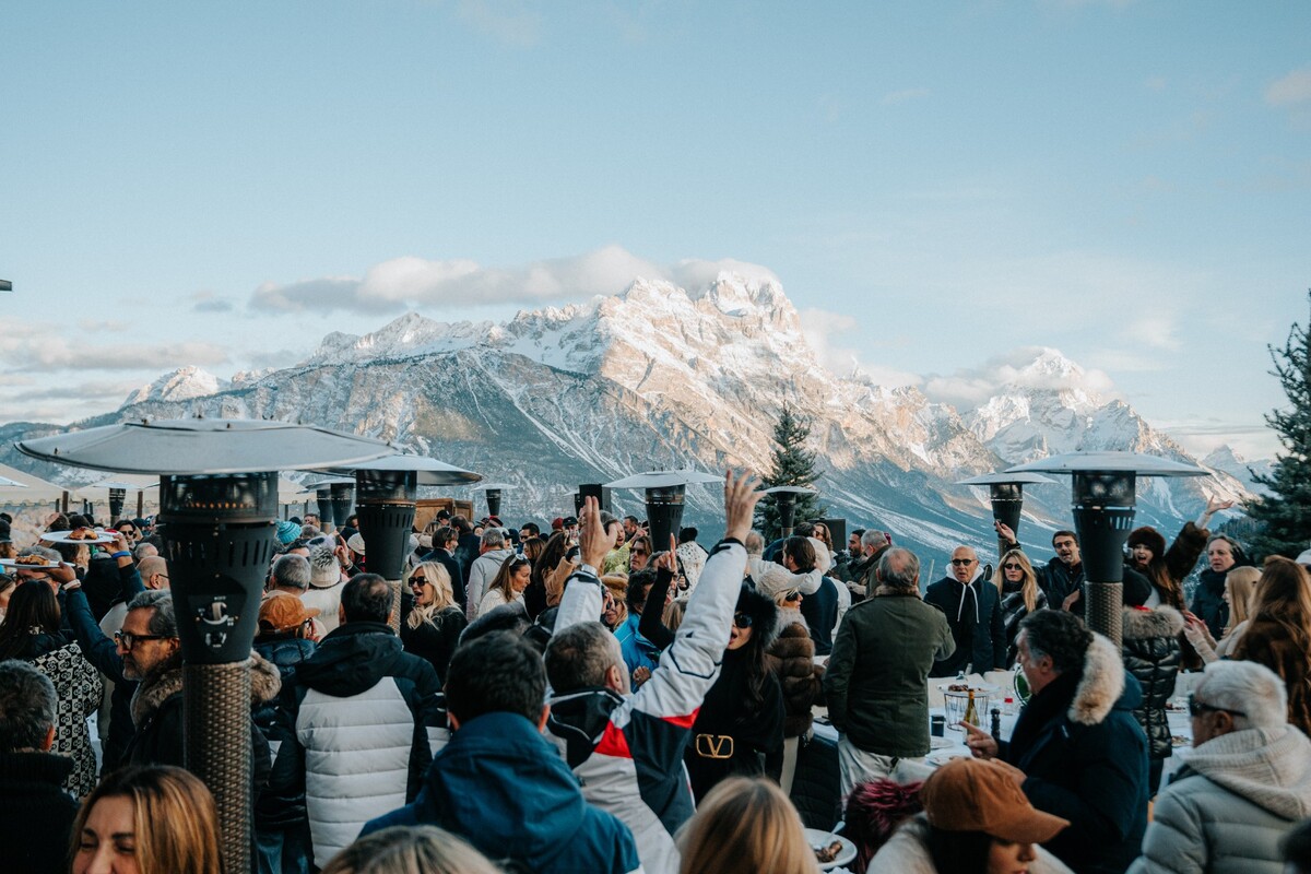  JTI, Ploom X conquista Courmayeur e Cortina d’Ampezzo