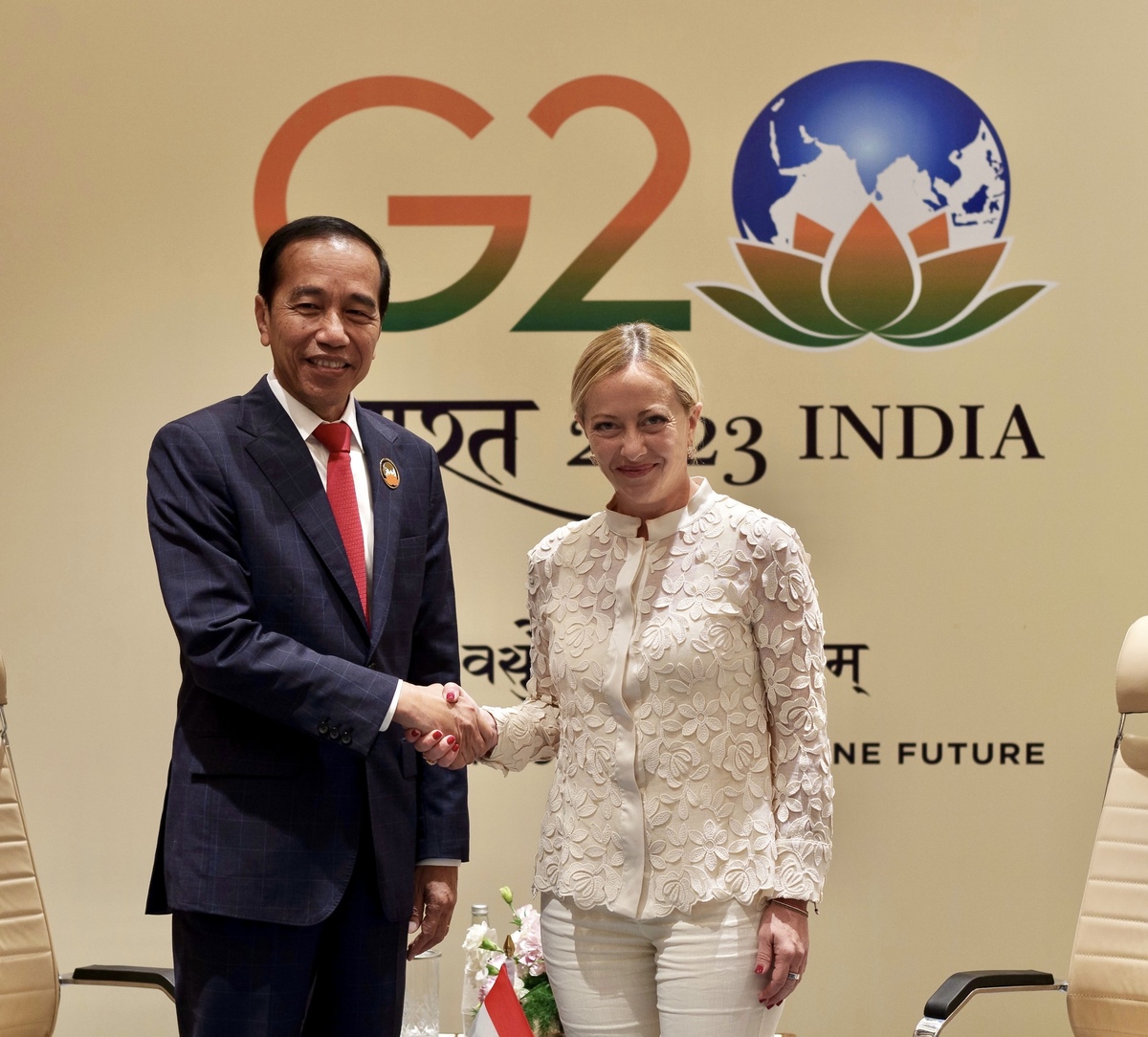 Giorgia Meloni e il presidente della Repubblica d’Indonesia, Joko Widodo Giorgia Meloni e il presidente della Repubblica d’Indonesia, Joko Widodo