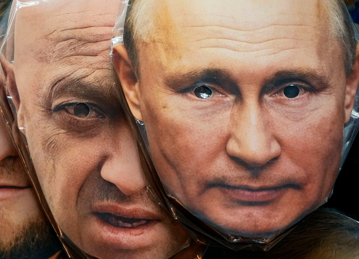 Prigozhin ucciso, "rischio attentati contro l'entourage di Putin". Parla il politologo Vittorio Emanuele Parsi Prigozhin ucciso, "rischio attentati contro l'entourage di Putin". Parla il politologo Vittorio Emanuele Parsi