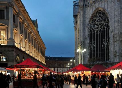 Milano si prepara al "Natale degli Alberi" 2023 tra luci, mercatini e arte