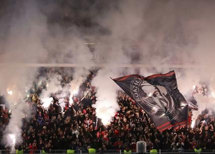 Invasione francese a Milano: 7mila tifosi del Rennes bloccano il centro