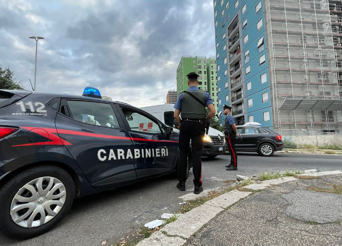 PROVINCIALE Controlli dei Carabinieri a Tor Bella Monaca
