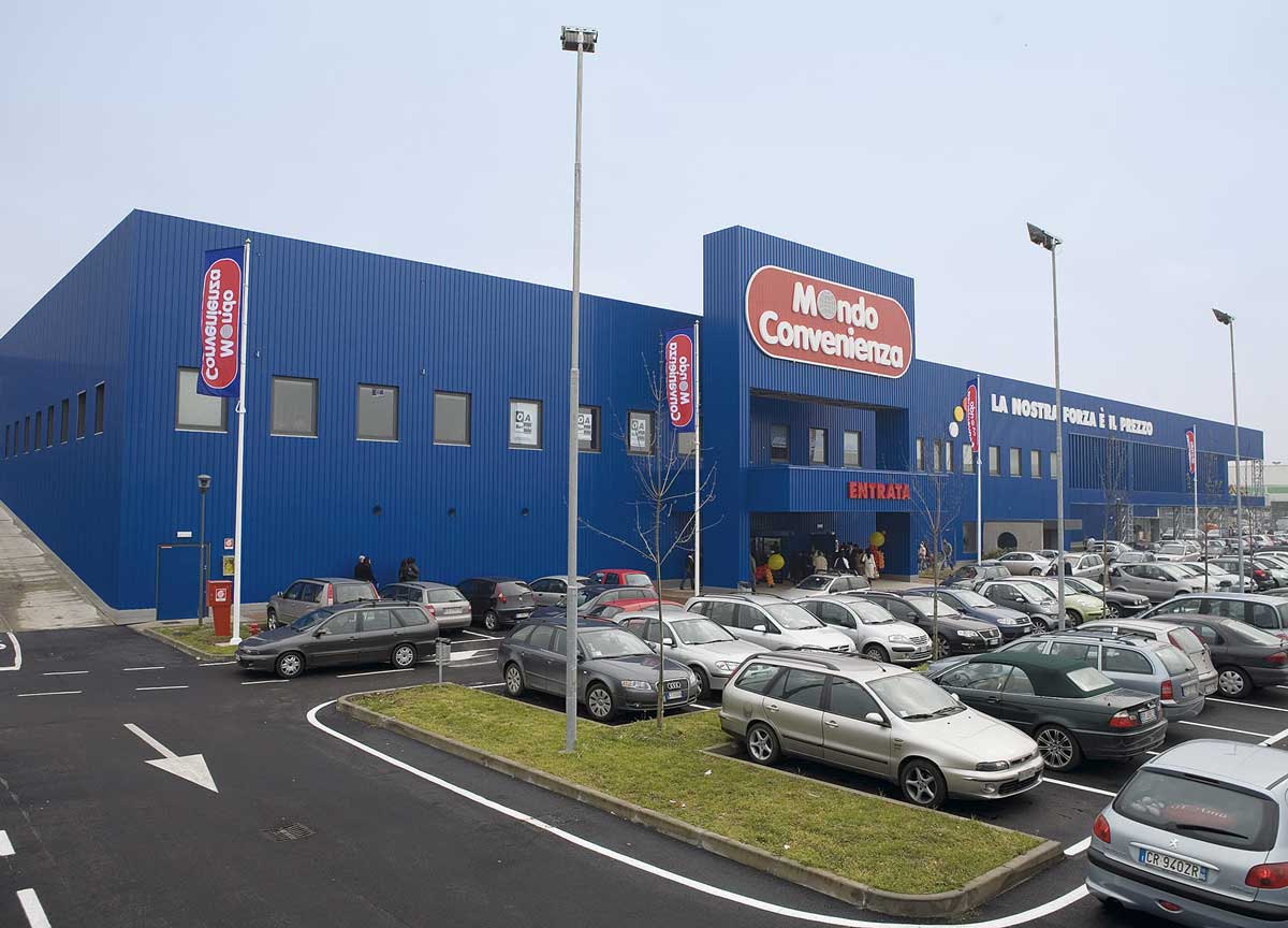 Punto vendita Mondo Convenienza