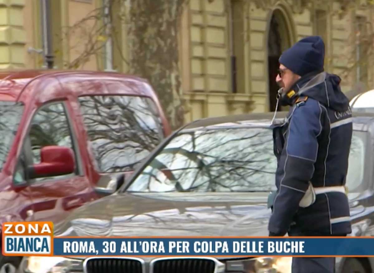 Roma a 30 all'ora Roma a 30 all'ora