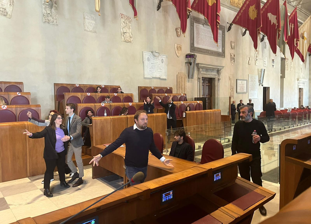 Roma, tombolata in Consiglio Comunale Roma, tombolata in Consiglio Comunale