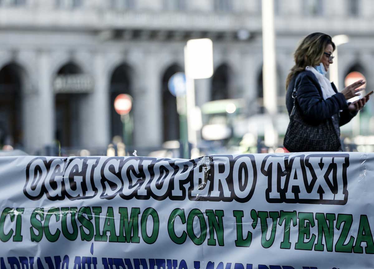 Sciopero dei taxi a Roma