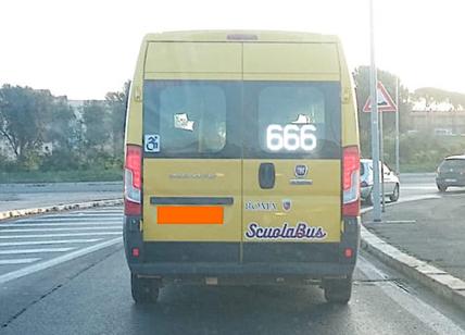 Pontremoli, scuolabus esce di strada. Bambini feriti, grave l'autista