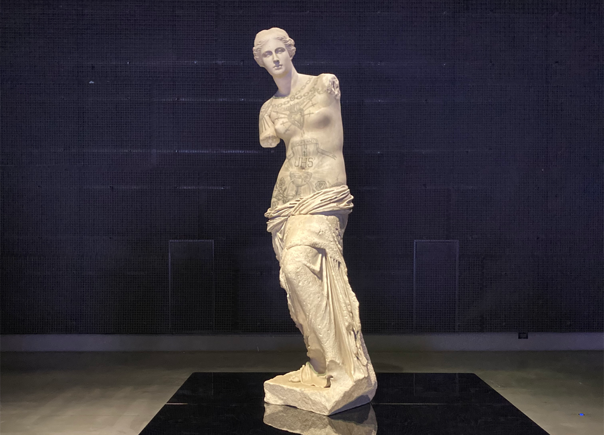 SEA, a Malpensa la mostra MONUMENTUM di Fabio Viale SEA, a Malpensa la mostra MONUMENTUM di Fabio Viale