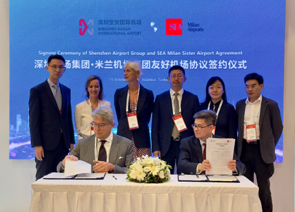 SEA: firmato l'accordo di gemellaggio con Shenzhen Airport Group