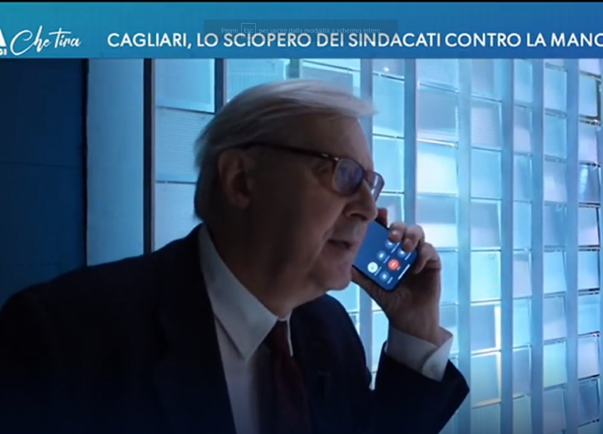 Sgarbi al telefono