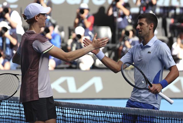 Jannik Sinner - Novak Djokovic (foto Lapresse) Jannik Sinner - Novak Djokovic (foto Lapresse)