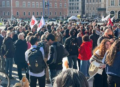 sit in roma contro inceneritore 09