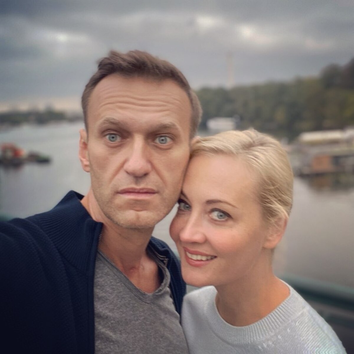 ALEXEI NAVALNY CON LA MOGLIE YULIA NAVALNAYA ALEXEI NAVALNY CON LA MOGLIE YULIA NAVALNAYA