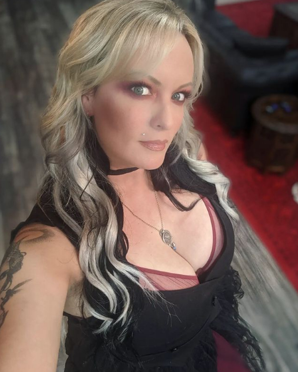 Stormy Daniels (Instagram thestormydaniels) Stormy Daniels (Instagram thestormydaniels)