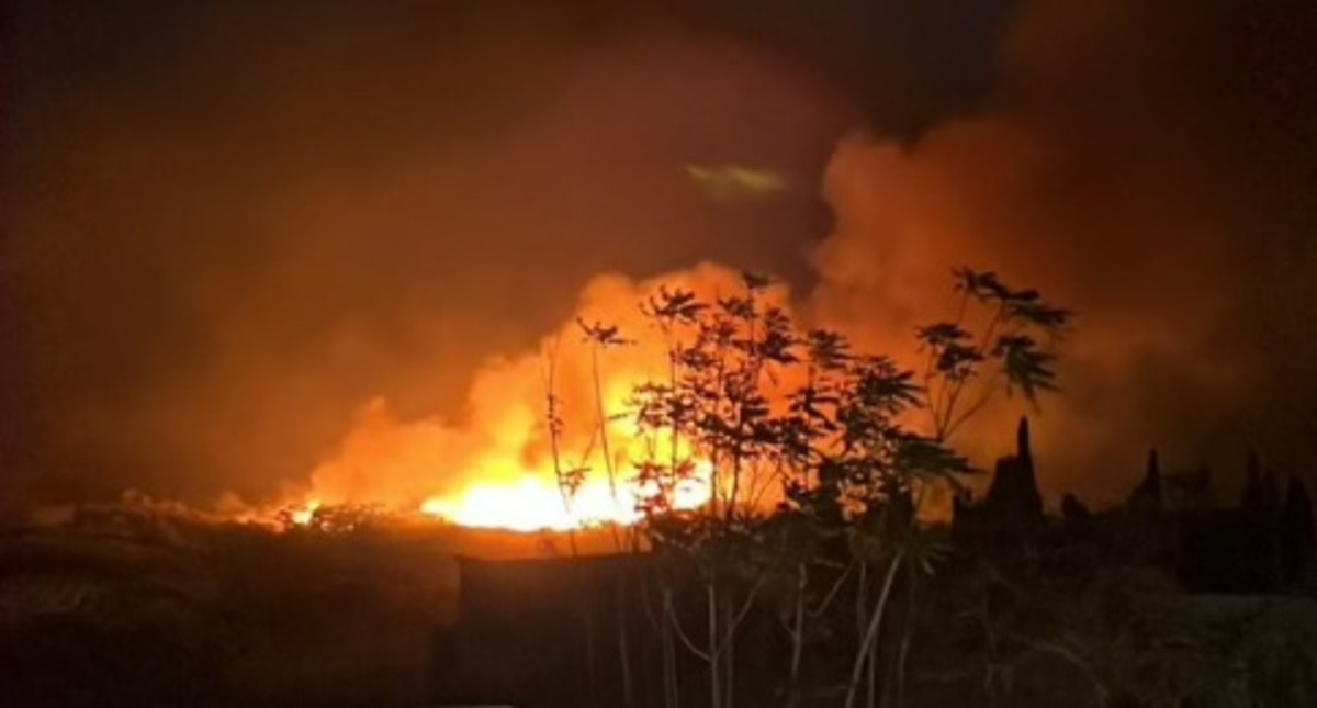 Incendio a Stromboli Incendio a Stromboli