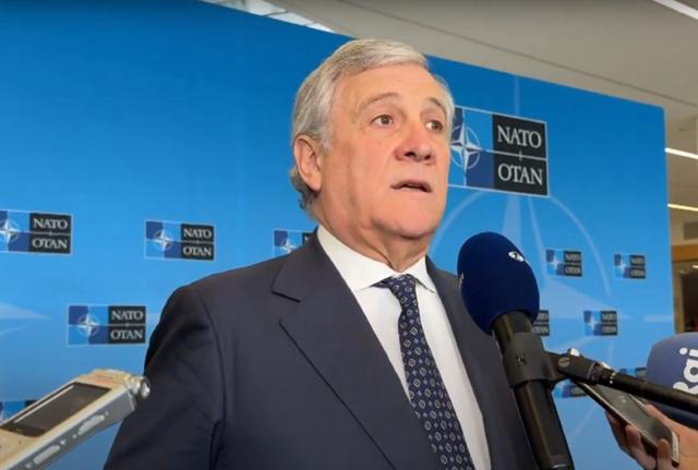 Tajani: "Ritardi in invio armi, ma sostegno a Ucraina è totale" Tajani: "Ritardi in invio armi, ma sostegno a Ucraina è totale"