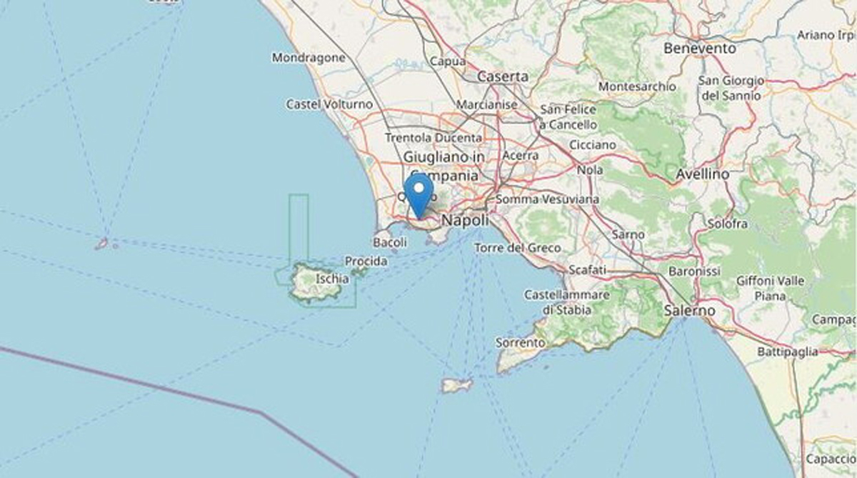 terremoto napoli campi flegrei